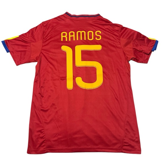 2010 Spain World Cup final home kit. Sergio Ramos soccer football jersey. NWT - Picture 2 of 4